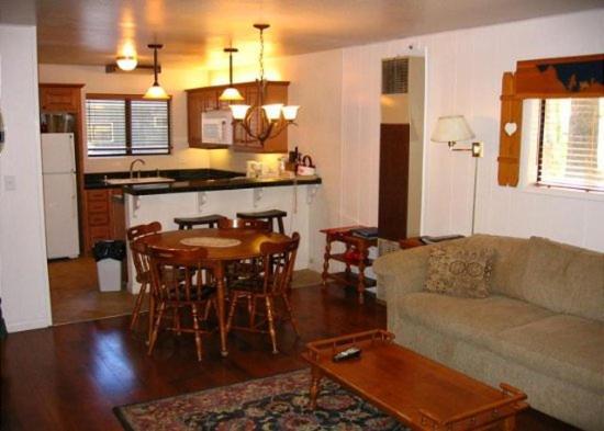 Вилла Birch Creek #8 - 2Br/1.5Ba Джун-Лейк Экстерьер фото